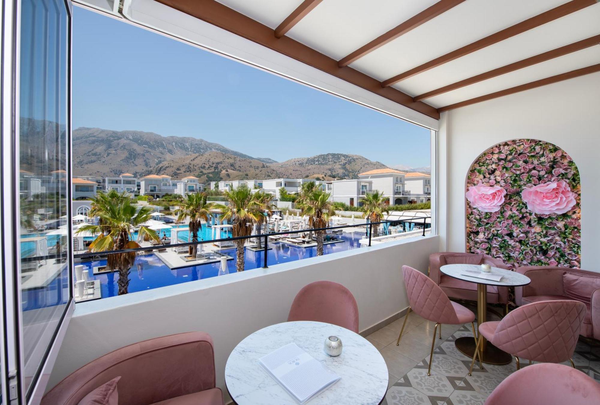 Hotel Anemos Luxury Grand 5*