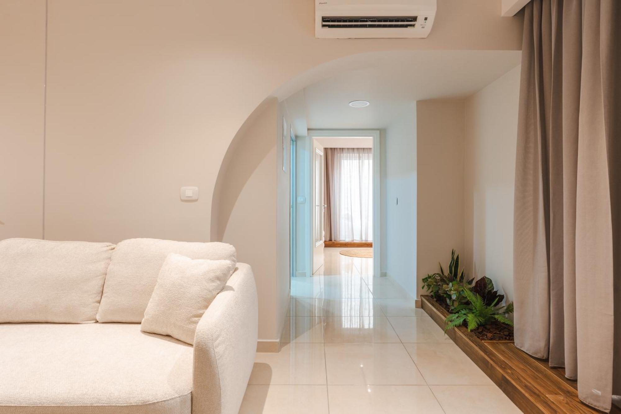 Anemos Luxury Grand Hotel